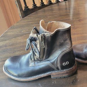 Bed Stu leather boots Womens size 7 navy blue